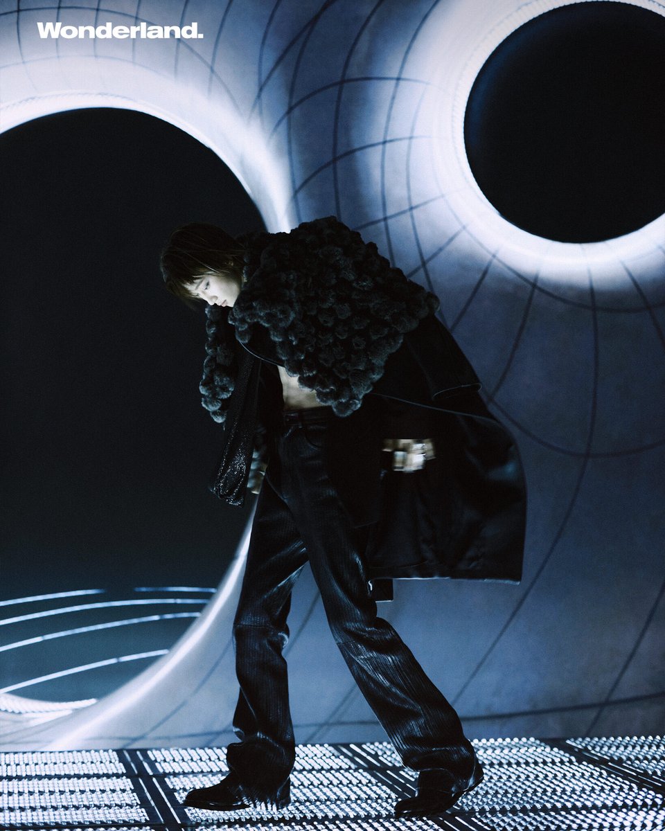 😭🩷

"The turning point came after his fifth DJ lesson. He held a small party with his team and friends – many of them musicians. Knowing he was learning, they encouraged him to perform.
“They said, ‘This is our party – it doesn’t matter if it’s good or bad. What matters is