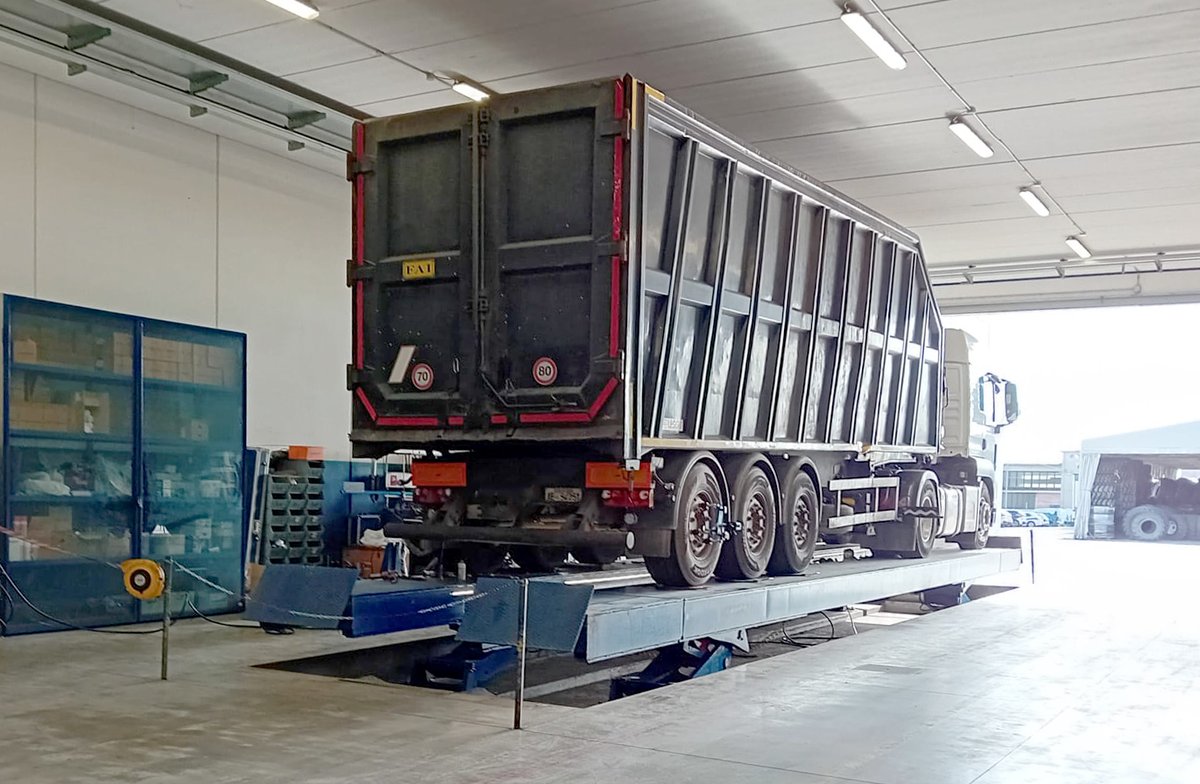 BRdal1963's tweet image. #veicoliindustriali #officina di #thiene