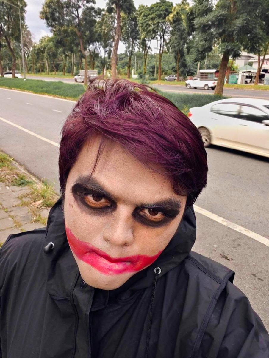 StangtheG's tweet photo. GCHOG welcome to #Chogoween 

Today I make up myself to Joker and make my hair to purple like Chog.

Lets have fun in this Halloween. 

@chog_xyz @ChogNFT https://t.co/kUroe7tnhI