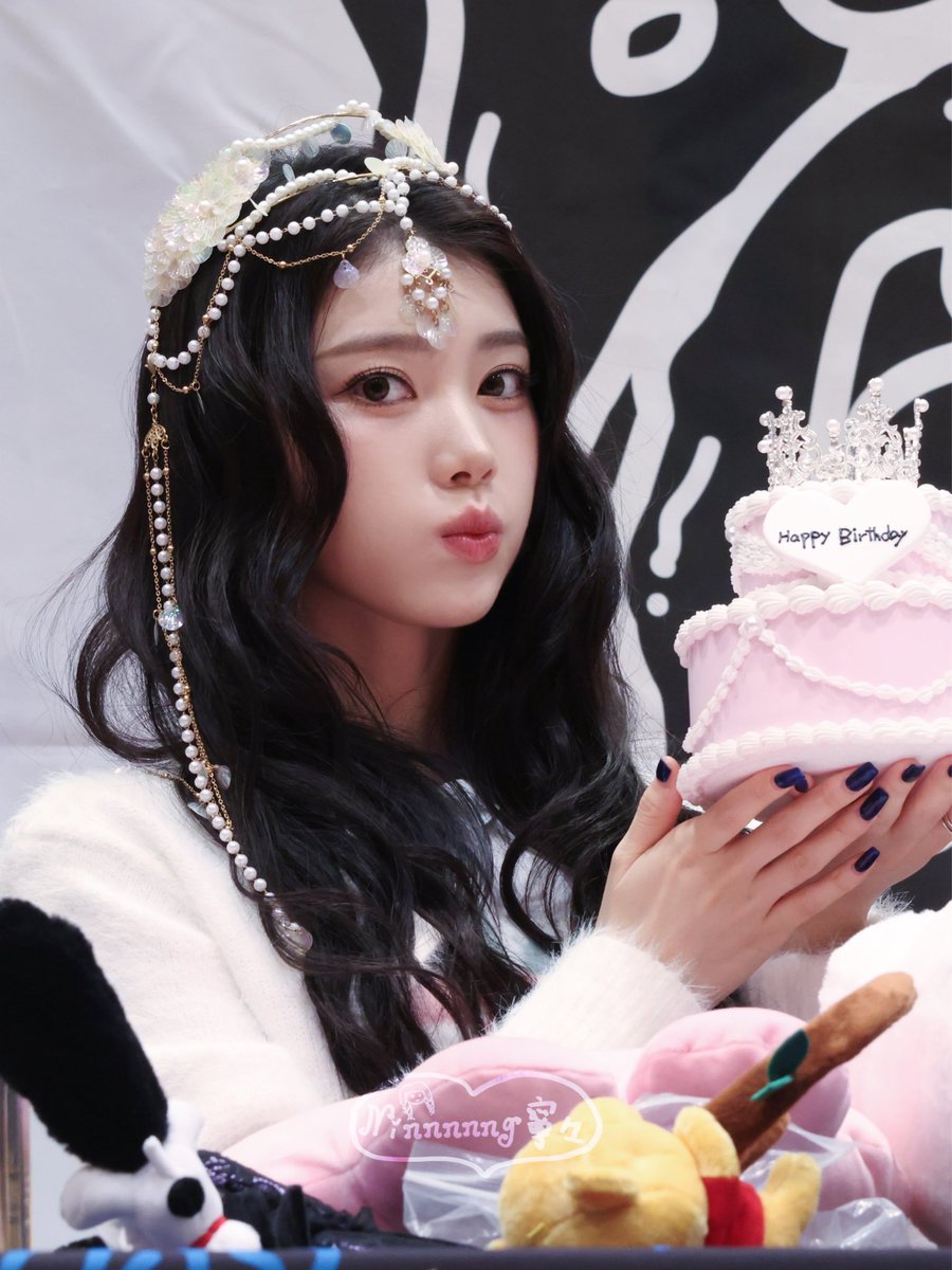 Neinei_Jo's tweet image. 251027 キッスエンタ 対面ファンサイン会 kissent 대면 팬싸

👑人魚姫、お誕生日おめでとう🎂

#Kep1er #ケプラー #케플러
#XIAOTING #샤오팅 #션샤오팅 #심소정 #沈小婷 #シャオティン