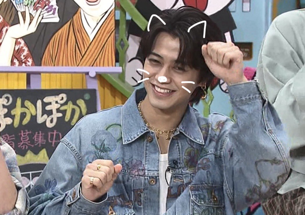 かいちゃま可愛いねえいつもわんこなのに今日はにゃん🐱