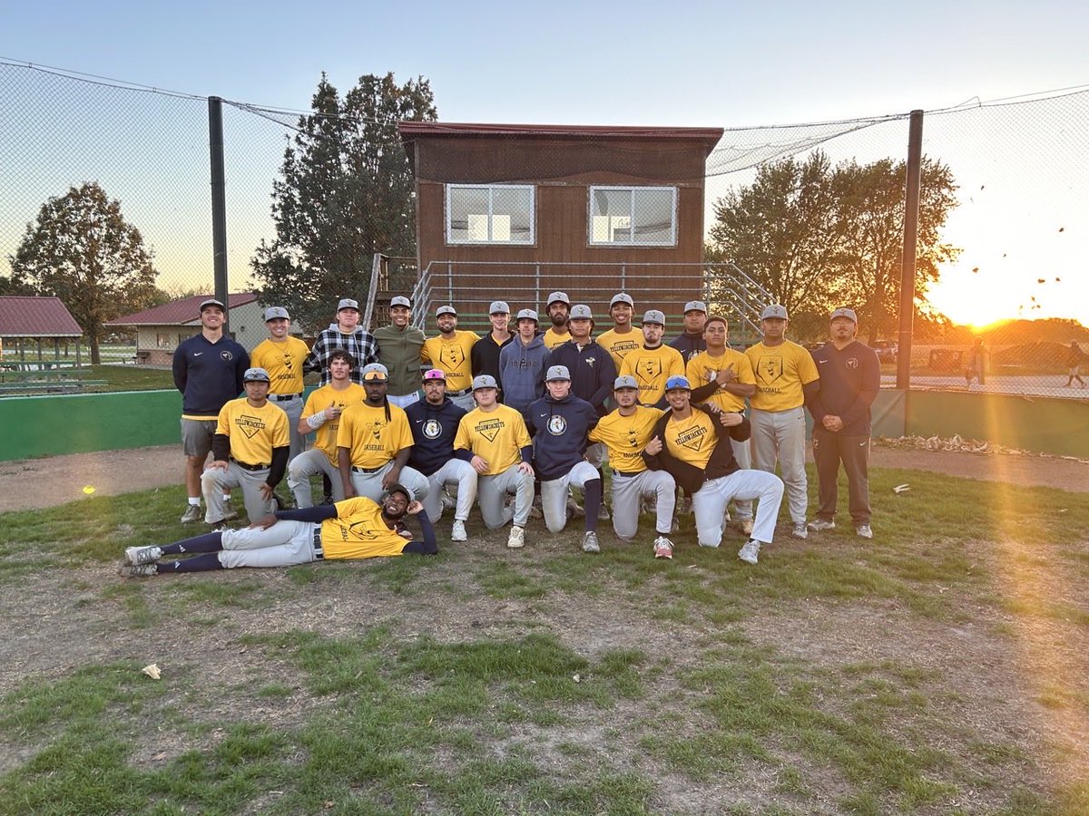 Last week Gold came away with the Fall World Series victory!

#JacketPride