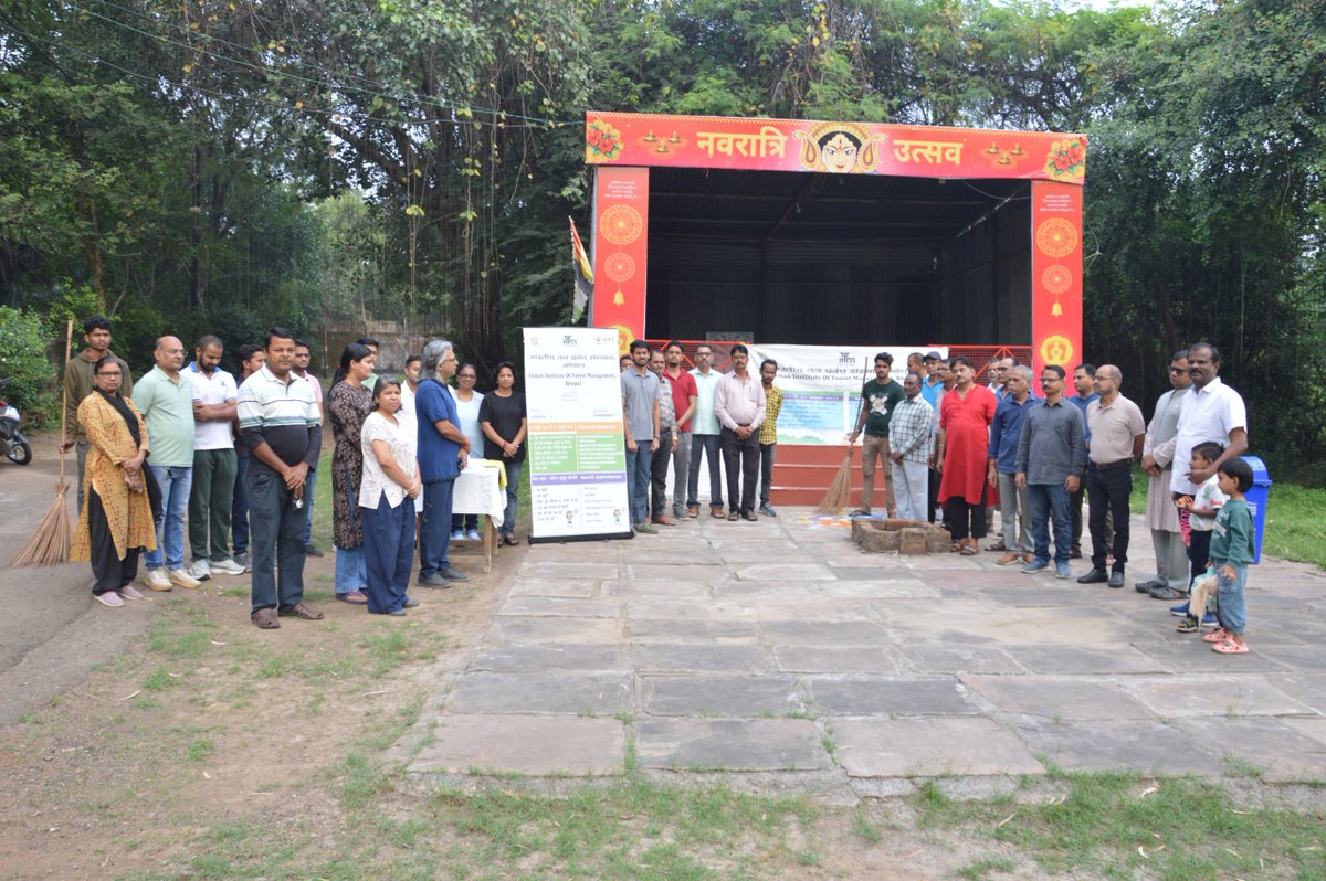 IIfmBhopal's tweet image. Indian Institute of Forest Management (IIFM), Bhopal, organized another cleanliness drive under the nationwide “Special Campaign 5.0 for Institutionalizing Swachhta and Minimizing Pendency” from 8:00 to 9:00 AM in IIFM residential campus - Vanika Colony. #SpecialCampaign5 #IIFM