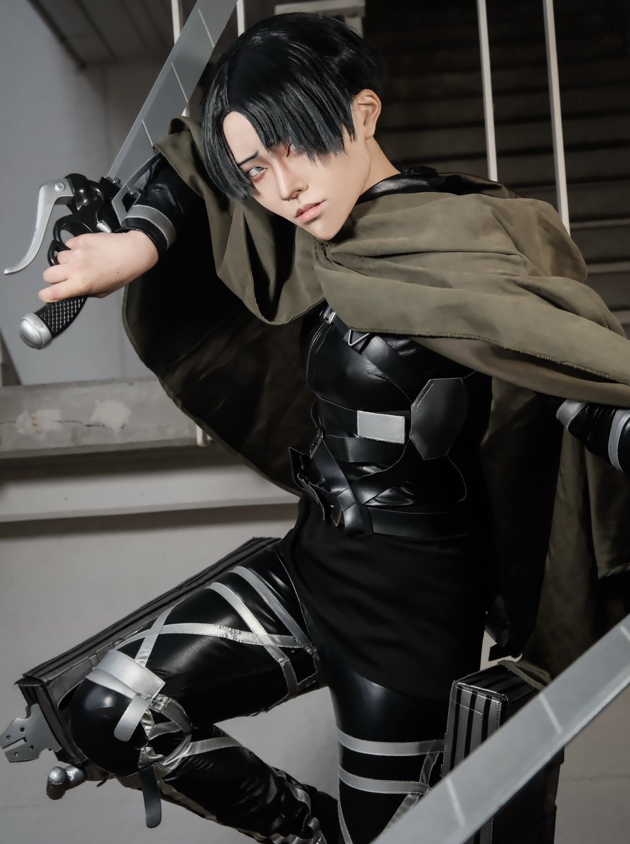《 cosplay / ｺｽﾌﾟ》
進撃の巨人 AOT 

ﾘｳﾞｧｲ ･ ｱｯｶｰﾏﾝ
Levi Ackerman

photo : Andoro  #池ハロ2025