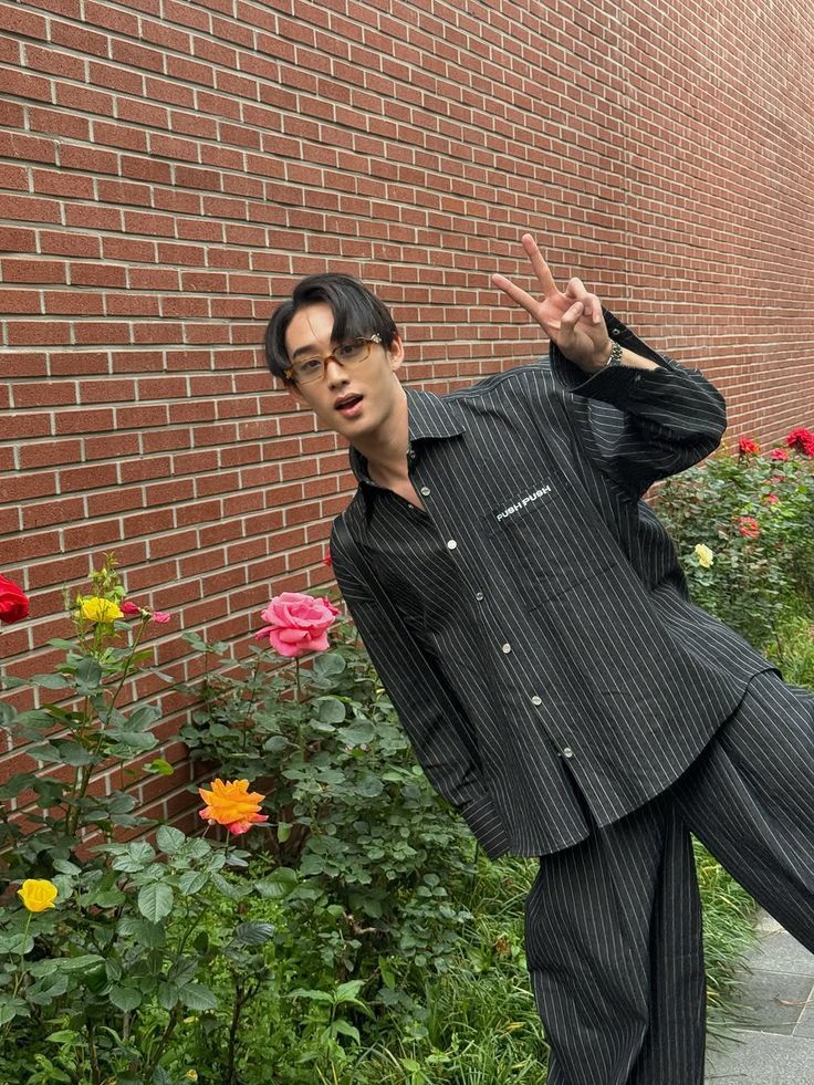 ON! kirim ke xfess.com/thairphome tweet media