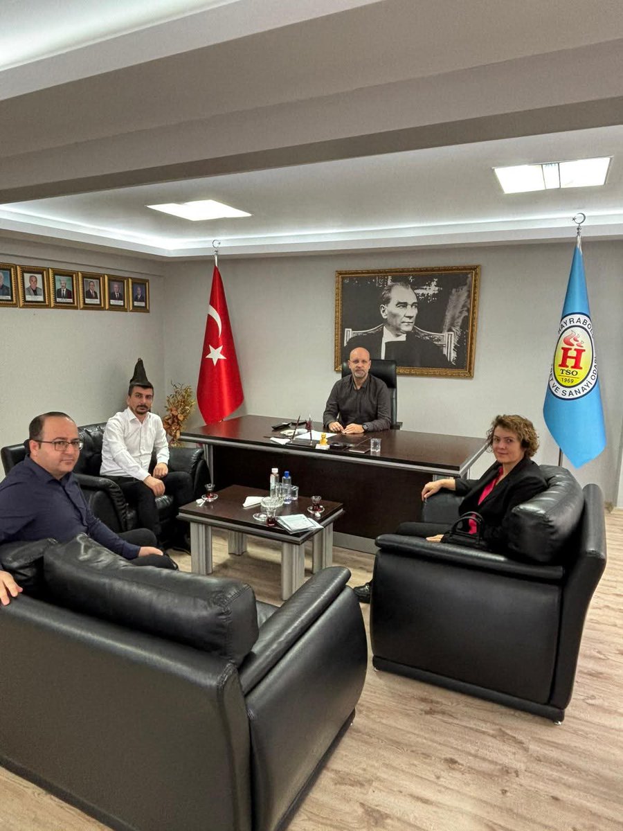 Hayrabolu SGK Müdürü Sayın Ayşe DİNÇ, SGK personelleri Tolga IŞIK ve Cüneyt SAĞLAMÖZ'e nazik ziyaretlerinden dolayı teşekkür ederiz.