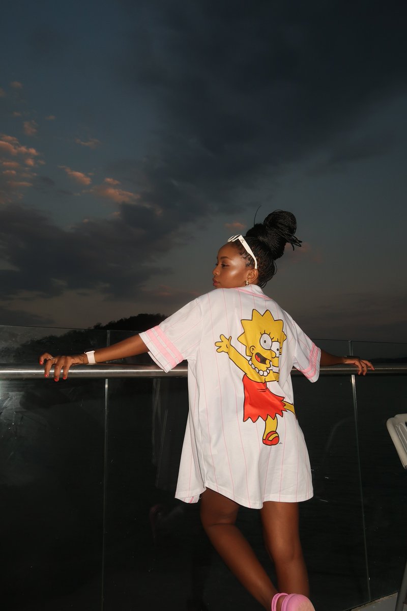 “No be wallpaper, we dey live this life, if you bring bad vibes I go exit chat.” – #Summer25 ⛱️