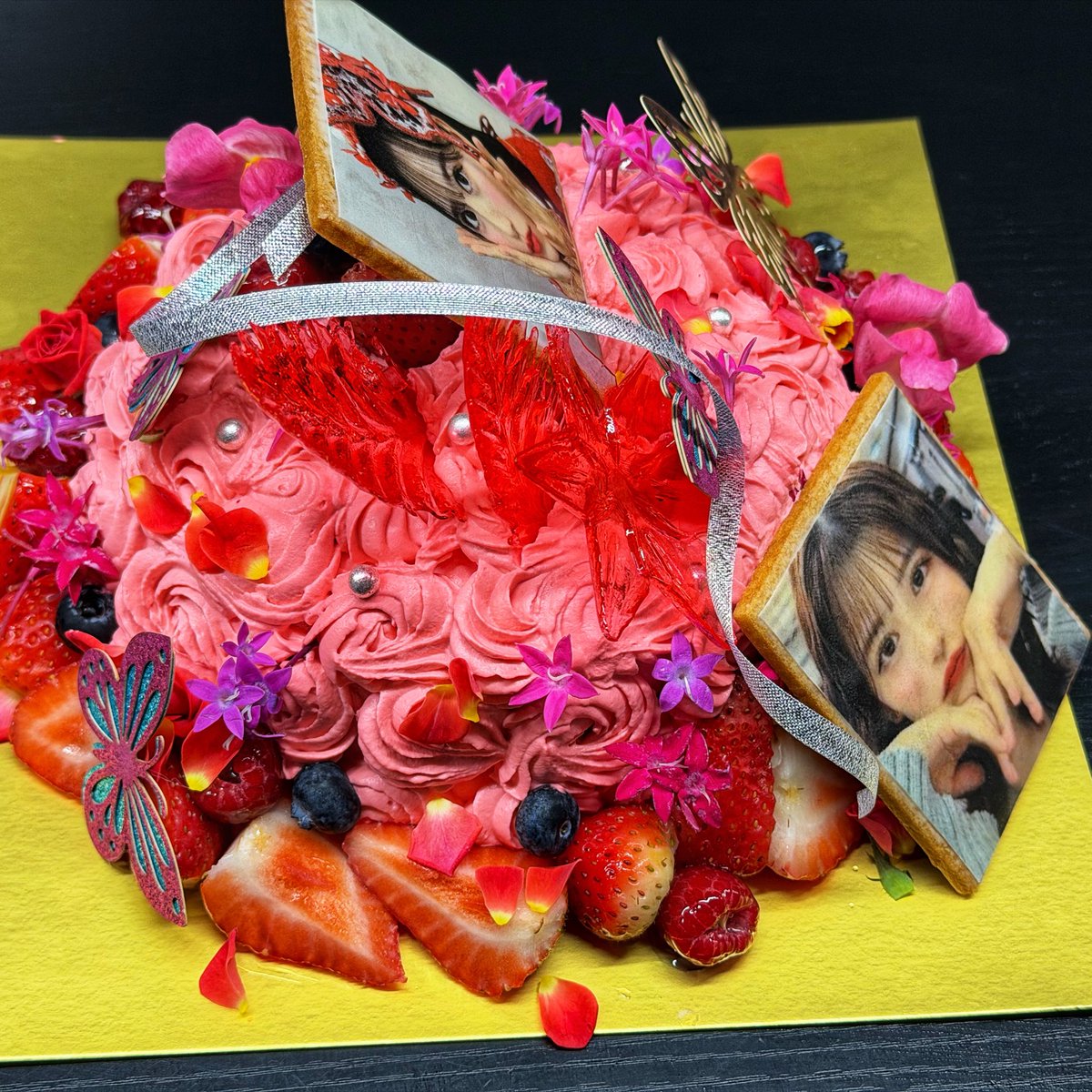 m_m_mackey1203's tweet image. ❤️推しのケーキシリーズVol.14🎂

FRUITS ZIPPER月足天音ちゃん🎂✨
水曜日豊洲のライブでずぶ濡れになり
風邪を引いてしまい
1日遅れになってしまったけど、あなたの誕生日を想って作りました。

福岡出身、153cmの小さな体から放たれるその歌声と笑顔。…