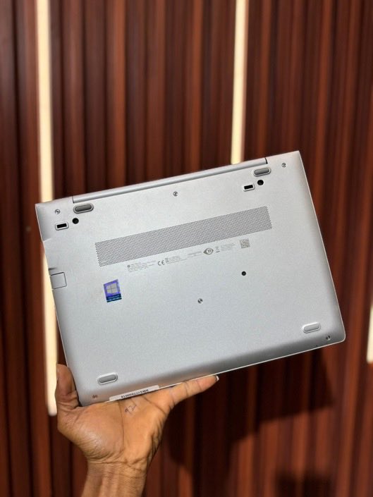 0panaa_1's tweet image. *HP ELITEBOOK 745 G5  GAMING*
AMD Ryzen 5 PRO 8th gen base
02.00ghz
Thermal Velocity Boost Frequency
03.60GHZ
•14 inch
•16 GB Ram
•256Gb Ssd
•Graphics: Amd Radeon (TM) Vega 6
Graphics(1 gb dedicated)
•Fingerprint
•Charger🔌
1 gig dedicated graphics!
Ghc: 3.5k
☎️0241636577