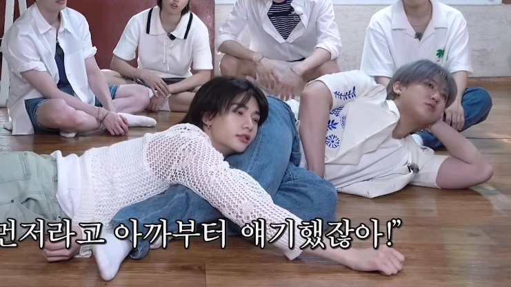 binitonin's tweet image. starts sobbing uncontrollably