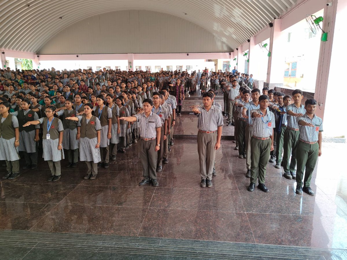 PMShriDMS64BBSR's tweet image. Students and staff took a pledge on Vigilance Awareness Week  to uphold integrity, transparency, and honesty in all actions,promoting a corruption-free society.
#PMShriDMSBBSR #NCERT #CIETNCERT #RIEBhubaneswar #Vigilancepledge #Vigilanceawareness #Vigilanceweek #Vigilant