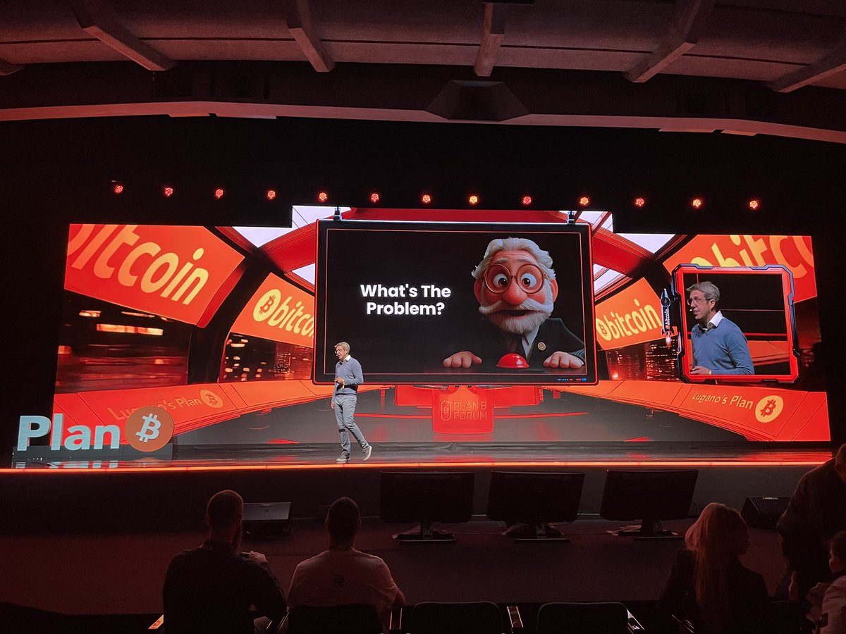 cyberBri's tweet image. ”Nobody should be able to print for free what you have the work for.“ 

@satmojoe at Plan B Forum @LuganoPlanB 

#Bitcoin #BTC #StudyBitcoin