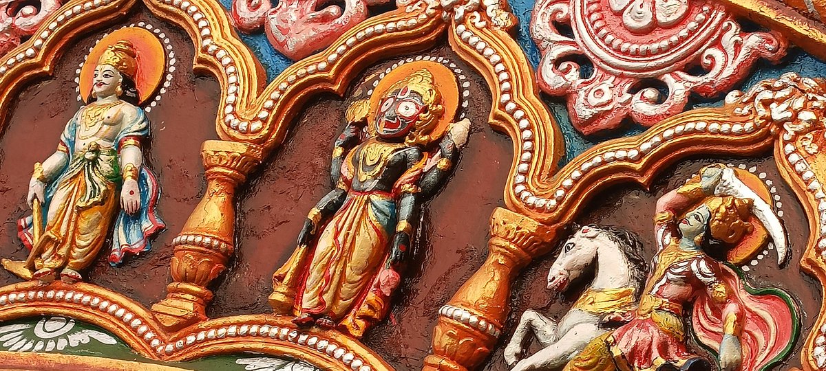 मैं भी नहीं मानता <a href="/shashank_ssj/">Shashank Shekhar Jha</a> इस बात को। ये सब सौ वर्षों से प्रपंच शुरू हुई है। किसी वेद पुराण में बुद्ध के बारे कुछ है तो बताएं।

उड़ीसा के प्रवास पर गौर किया कि उड़िया बंधु बुद्ध को नौवां अवतार को बकवास बताते हैं। यहां तक मंदिरों के दशावतार द्वार पर वे श्री जगन्नाथ को ही