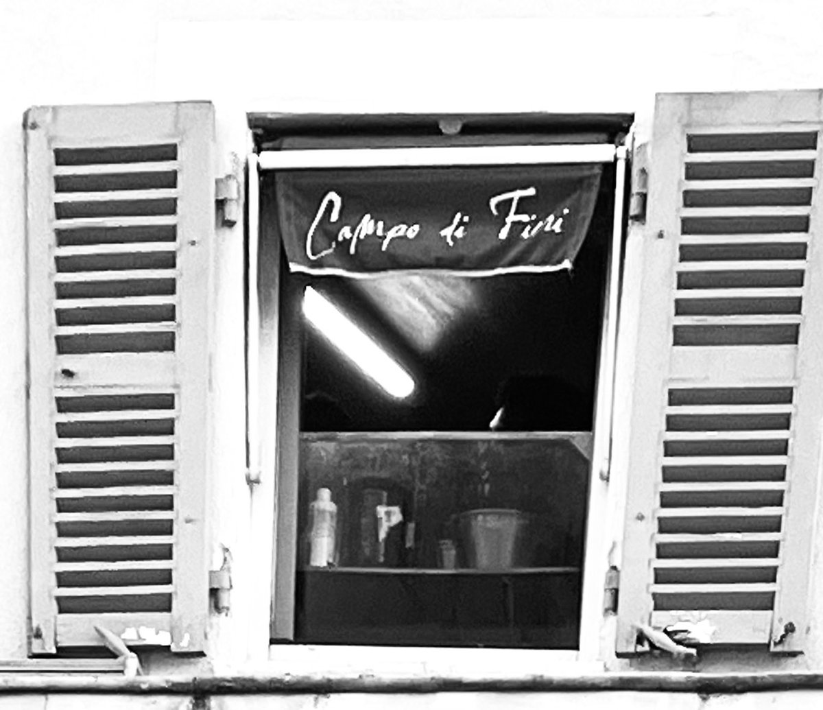#monochromemonday
#blackandwhitephotography
#kitchen
#window
#visitnice