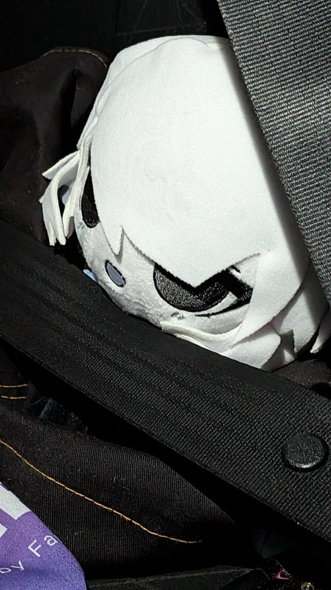 New child came in the mail.

(OC Creator: <a href="/JoblazeFrames/">jobaba🆖</a> )