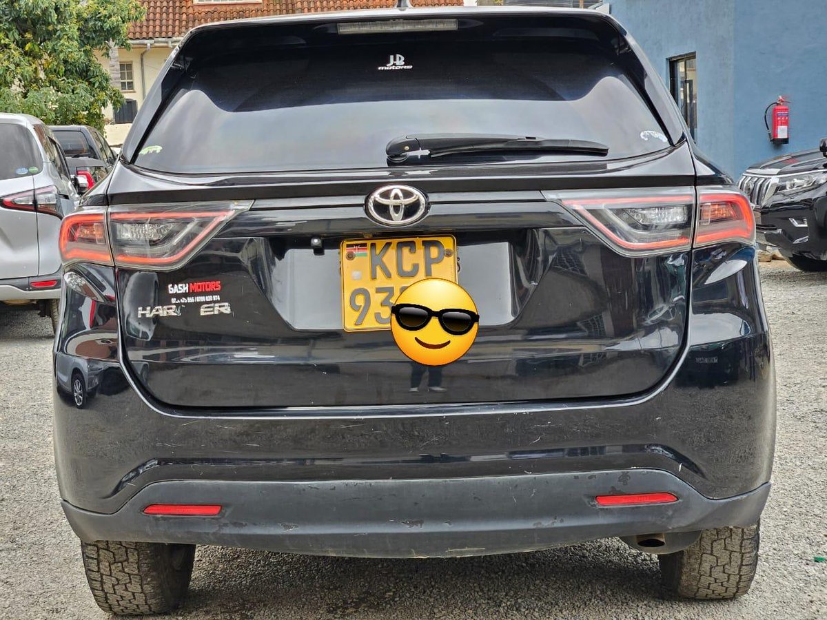 swiftmikes's tweet image. Toyota Harrier 2014 For sale.
2000cc 3ZR-FAE engine
Automatic transmission
Premium leather upholstery
Dual-zone climate control
📍  Nakuru 
💵  2.3M
📞 Call 0792 806474