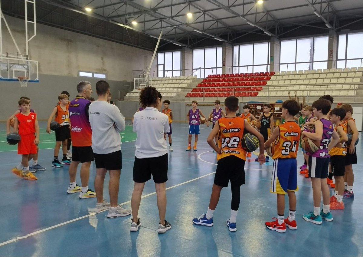 ⛹️ Mallorca i Menorca han realitzat, aquest passat cap de setmana, una nova sessió dels Minibasket Days

🔜 El 9 de novembre és torn d'Eivissa i Formentera

#IllesDeBàsquet