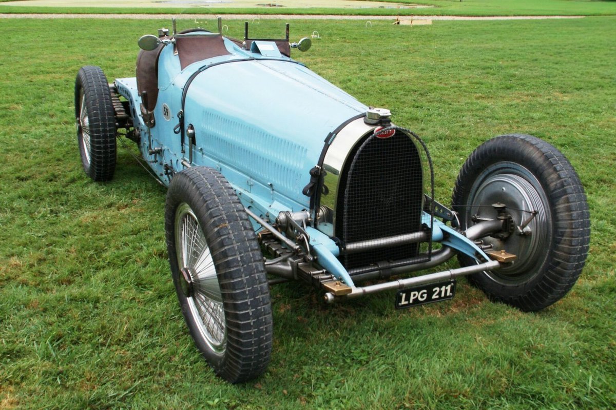 BUGATTI TYPE 59 – Derniers tours de piste à Molsheim. retropassionautomobiles.fr/2025/09/bugatt… via @Rétro Passion Automobiles