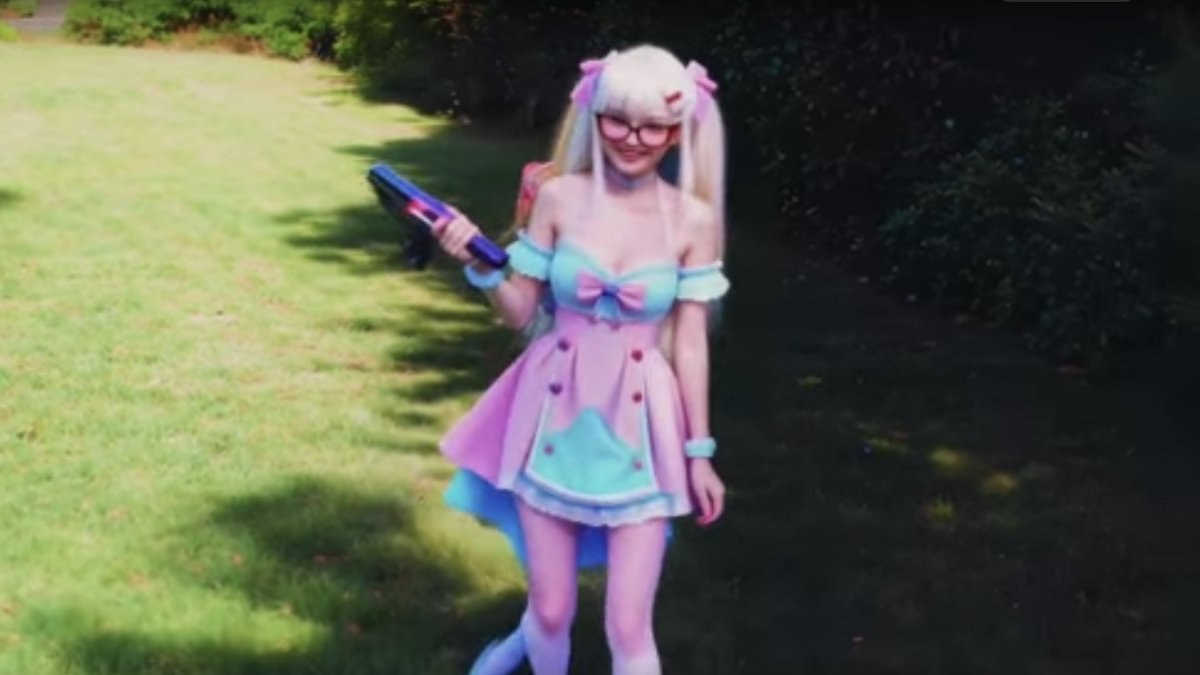 Your Majesty <a href="/Grimezsz/">𝖦𝗋𝗂𝗆𝖾𝗌 ⏳</a>, so grateful you're back 🔫 Those extra 10 secs in the video v of Artificial Angels gave me goosebumps