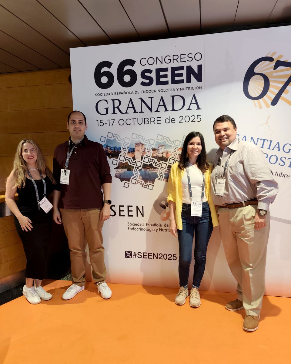 🩺 El Dr. Daniel Martín, jefe de Endocrinología y Nutrición, participó como ponente en el Congreso SEEN celebrado en Granada.
👩‍⚕️ Junto a los doctores Kuzior, Betancort, Santana y Fierro, reforzó el compromiso del servicio con la excelencia y la formación continua. 💚 #SEEN2025