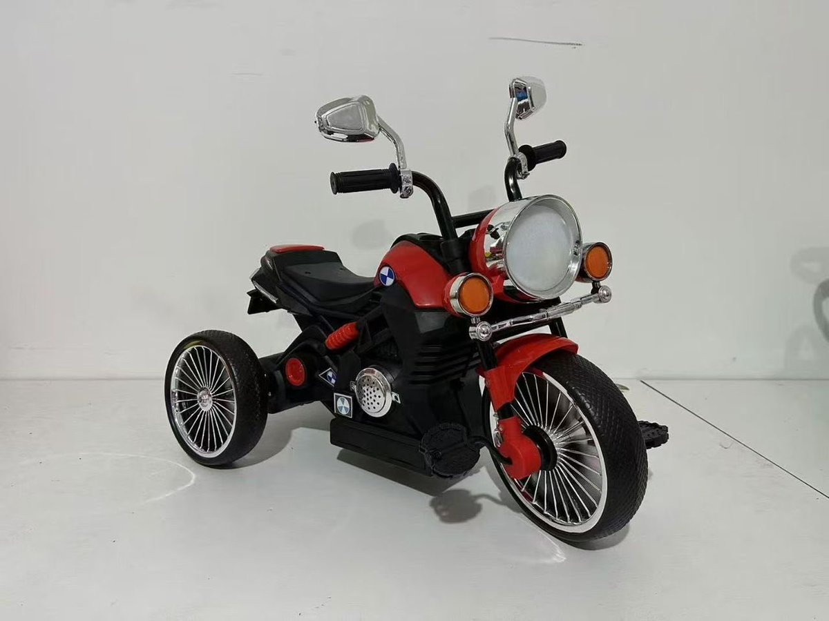 Aramide_xoxo's tweet photo. 2-in-1 Powerbike/Tricycle 🏍️
Available in colors: White, Blue, Red, Orange &amp; Green ✅
Ages 1-4yrs
Price: N140,000
One ride. Two modes ✅ @kidsplug_bysherry https://t.co/oaZMv4Tnr2