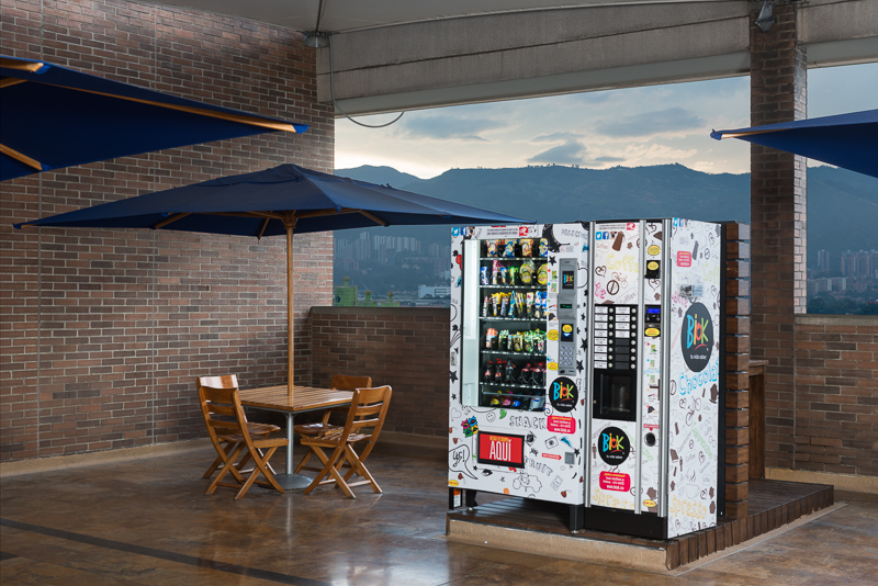 HostelVending (@hostelvending) on Twitter photo El operador colombiano BIOK duplica su ambición: 300 máquinas proyectadas para 2028
hostelvending.com/noticias-vendi…
#DistribuciónAutomática #unattended #Colombia #vendingcolombiano #LATAM #operador #vending #bienestar #productossaludables #restauración #vendingsaludable #innovación El operador colombiano BIOK duplica su ambición: 300 máquinas proyectadas para 2028
hostelvending.com/noticias-vendi…
#DistribuciónAutomática #unattended #Colombia #vendingcolombiano #LATAM #operador #vending #bienestar #productossaludables #restauración #vendingsaludable #innovación
