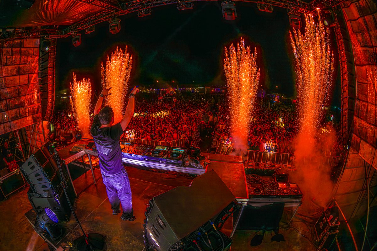 Glimpses from Wicked Oaks Day 2 ✨ May your path wander ever onward 🌳