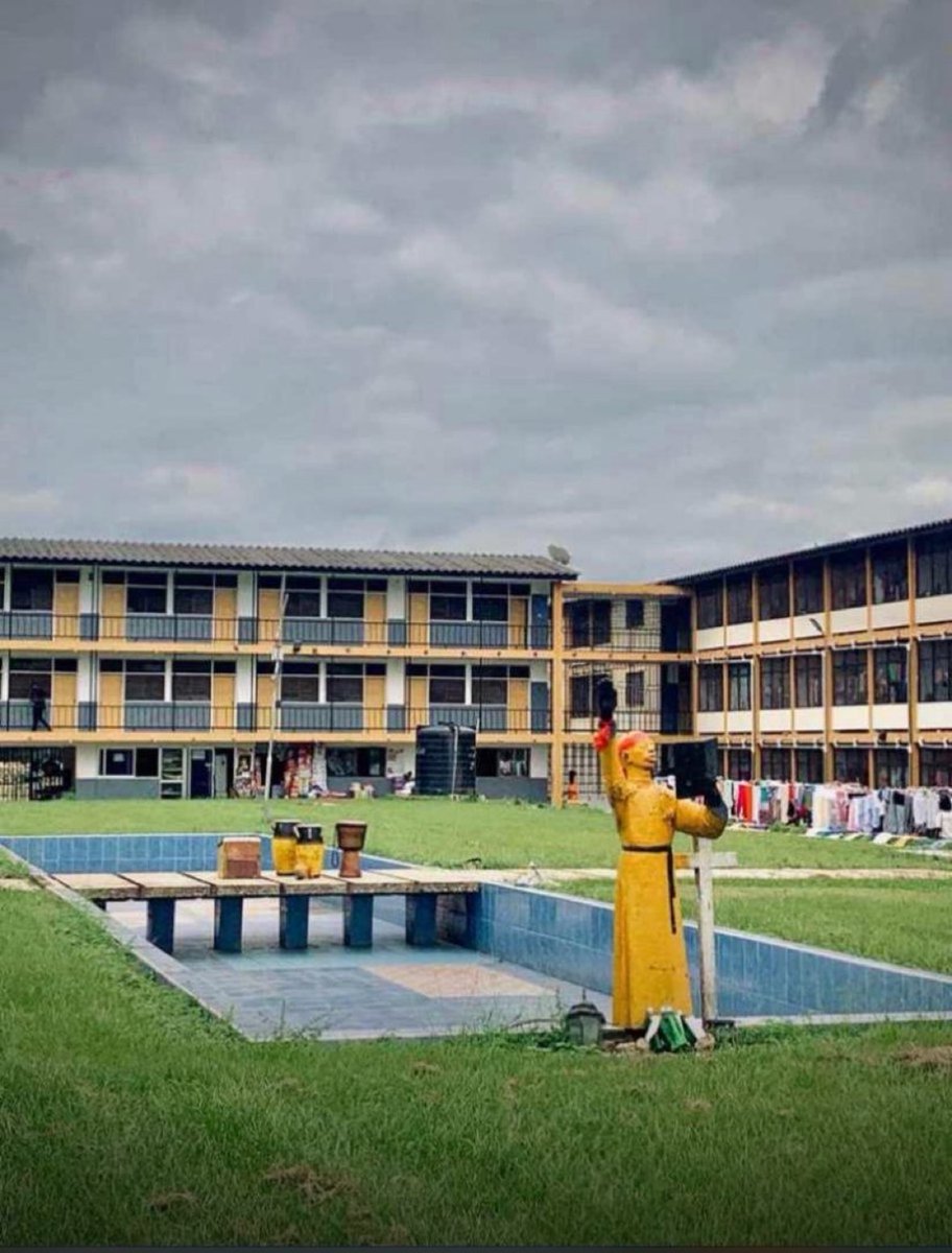katangees's tweet photo. "You may be disappointed if you fail, but you’ll be doomed if you don’t try." - Beverly Sills 🖤💛

#KatangaAlumni #RestNot #MondayMotivation https://t.co/0Xju1vHXBJ