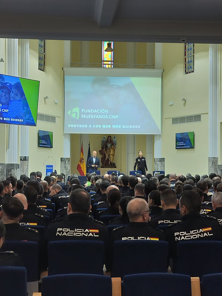 ✨Participamos en las charlas del XXXIV Curso de Ascenso a Oficial de la <a href="/policia/">Policía Nacional</a> en Carabanchel.

Seguimos reforzando la colaboración en favor de quienes sirven a la sociedad. 💙

Gracias por la acogida y el compromiso compartido.

#contigopasoapaso #protegealosquemásquieres