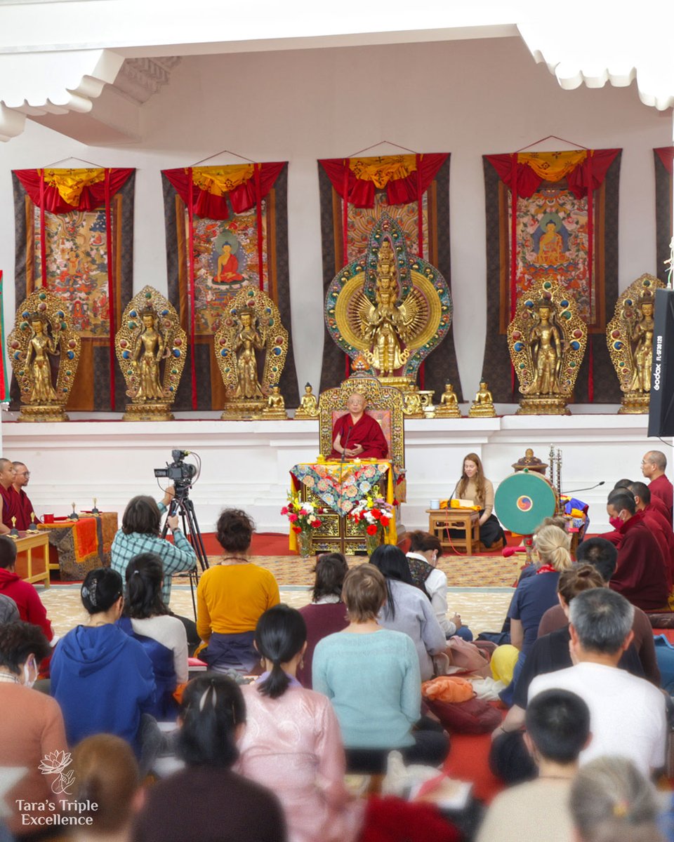 TaraTripleExcel's tweet image. A bodhisattva has no thought of escape from samsara.  Realizing that a self distinct from others has no reality, a bodhisattva moves beyond samsara—all the while still embracing sentient beings with her immense, impartial and all-inclusive loving-kindness and compassion. TTE team