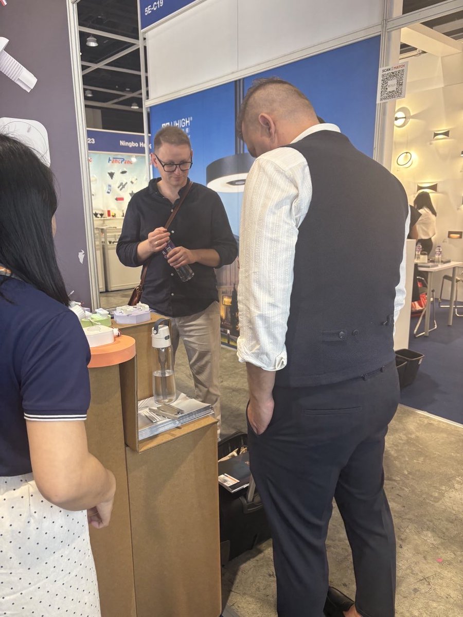 TioslSmart's tweet photo. Day 1 of the Hong Kong International Lighting Fair is officially underway! ✨ From cutting-edge LED solutions to smart lighting system, the innovation on display is redefining the future of lighting. Don’t miss your chance to be part of Asia’s premier lighting event.💡 https://t.co/9AggALhcwb