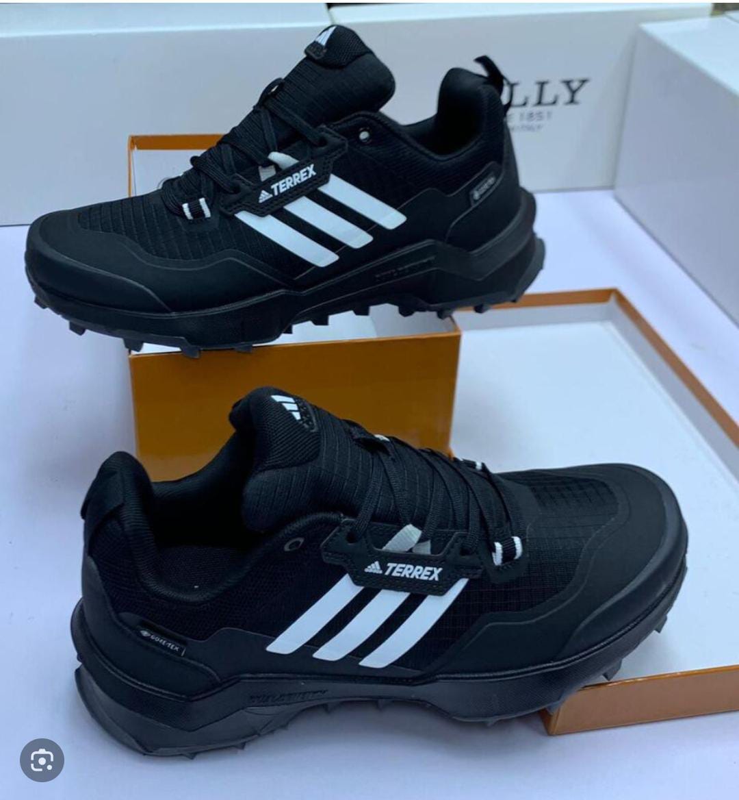 JimmieMuriuki's tweet image. Adidas terrex
Delivery done country wide
Call /text 0795462420
3500 ksh