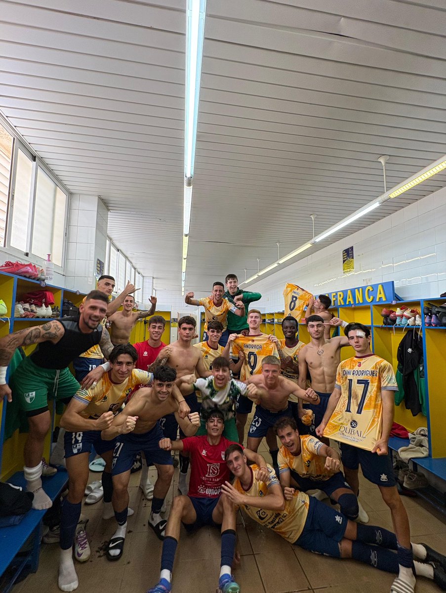 ¡Buenos días, amarillos! 😄☀️

¡Vamos a por una nueva semana! 💛💙