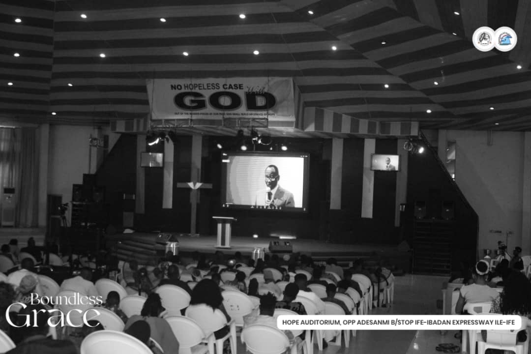 spokesmancom's tweet image. Yesterday’s Word? A grace explosion! 💥
The kind that lifts your spirit, heals old wounds, and reminds you His love never runs dry.
We didn’t just hear it, we experienced it. 🙌🏽

 #FaithRefreshed #OverflowingLove #sermon #SundaySpecial