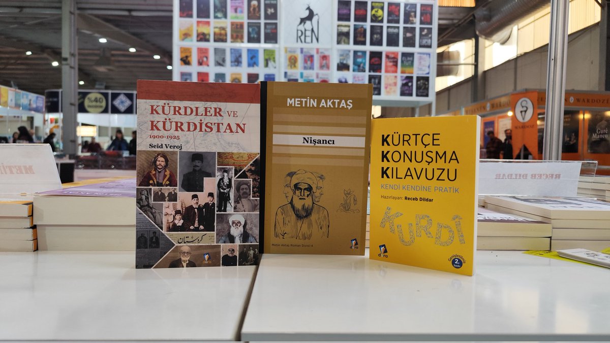 Li fûara Amedê de herî zêde ev 3 pirtûkên me hatin daxwazkirin.