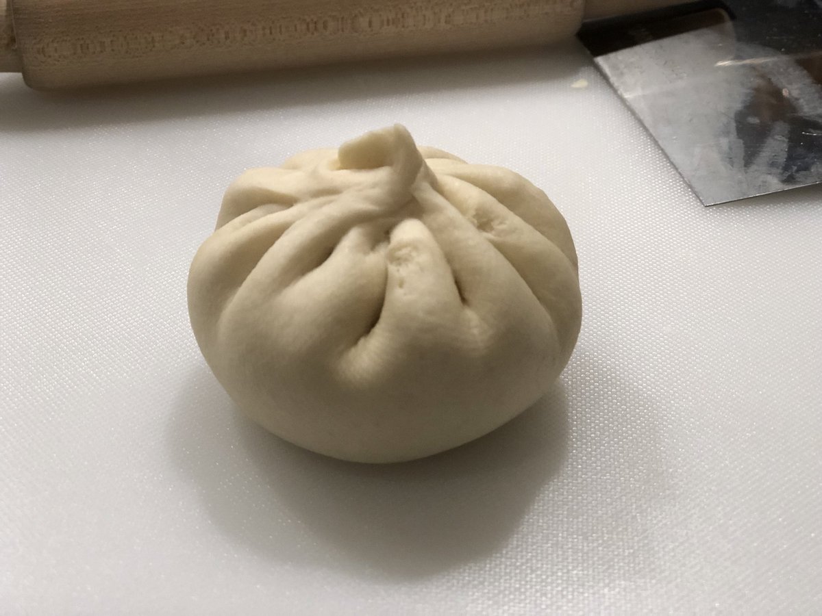 no_code_blue's tweet image. ❌Spot Test Kitchen:  Pork and Leek Bao.
Pro tip: Avoid getting the edges wet when making pleats. Or else, it’s game over😭 IYKYK.
