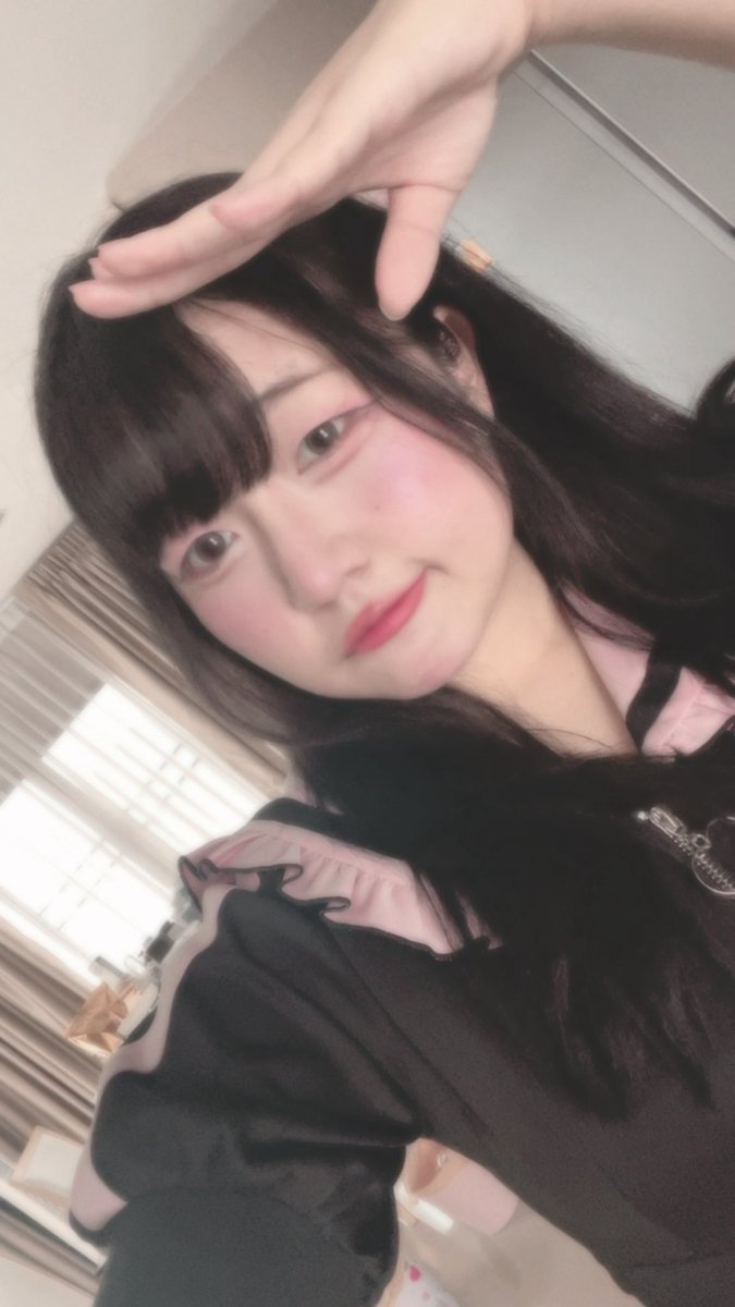 fituajing's tweet image. เสพติดฟิลเตอร์นี้มาก รู้สึก น่ารัก ʅ（◞‿◟）ʃ