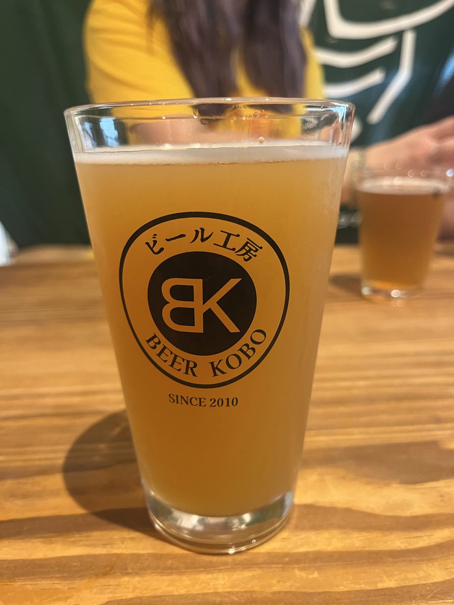 Men Beerhaving Badly tweet media