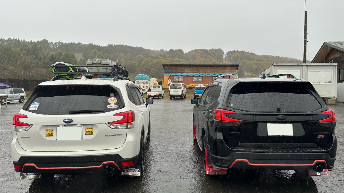 lemon_forester's tweet image. 福島フォレスターオフお疲れ様でした‼️
今回スタッフとして参加させて頂きました&amp;lt;(_ _)&amp;gt;
いつもの仲良しメンバーや去年会えなかった人にも会えて嬉しかったし、オフ会初参加の方や初めましての方とも交流できてよかった🥺

今年も自分以外のSK穴あきボンネット見れず‼️😭
 #福島フォレスターオフ2025