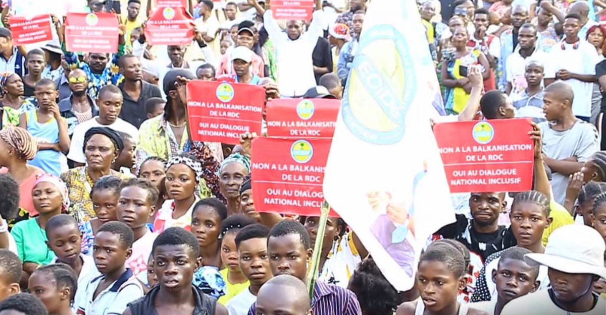 MartinFayulu's tweet image. Peuple congolais, aucune solution ne peut remplacer le dialogue national inclusif. « Renonçons au mensonge, et que chacun parle selon la vérité à son prochain » (Éph. 4:25). NON à la balkanisation de la RDC ! OUI au dialogue national inclusif !