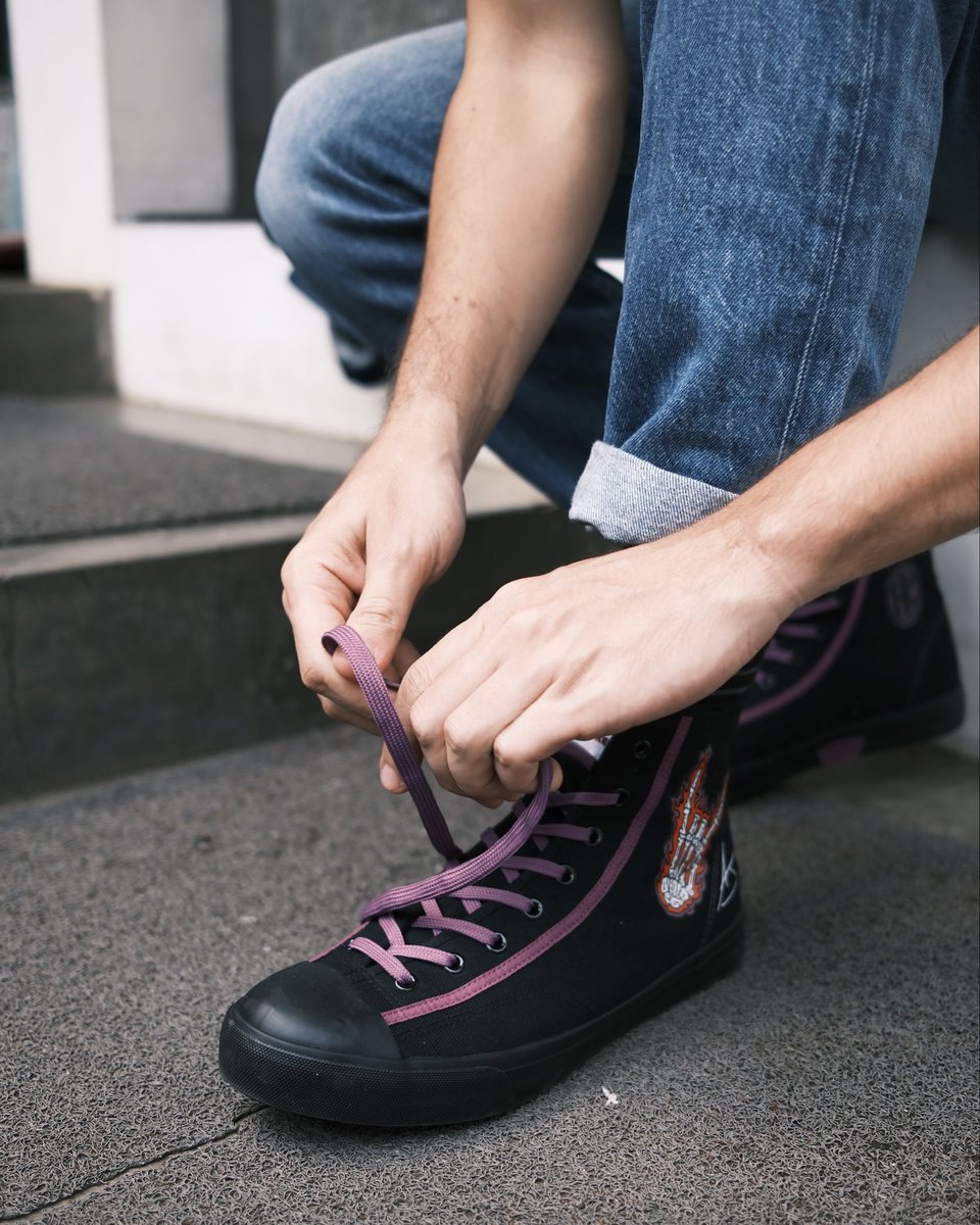 Terima kasih FK Sneakers kerna menemani perjalanan #PitahatiJakarta.

Model SIAR yang dipakai Yayat bakal dirilis tidak lama lagi. 

📸: Pasangan Lensa

#PitahatiJakarta #FKSneakers