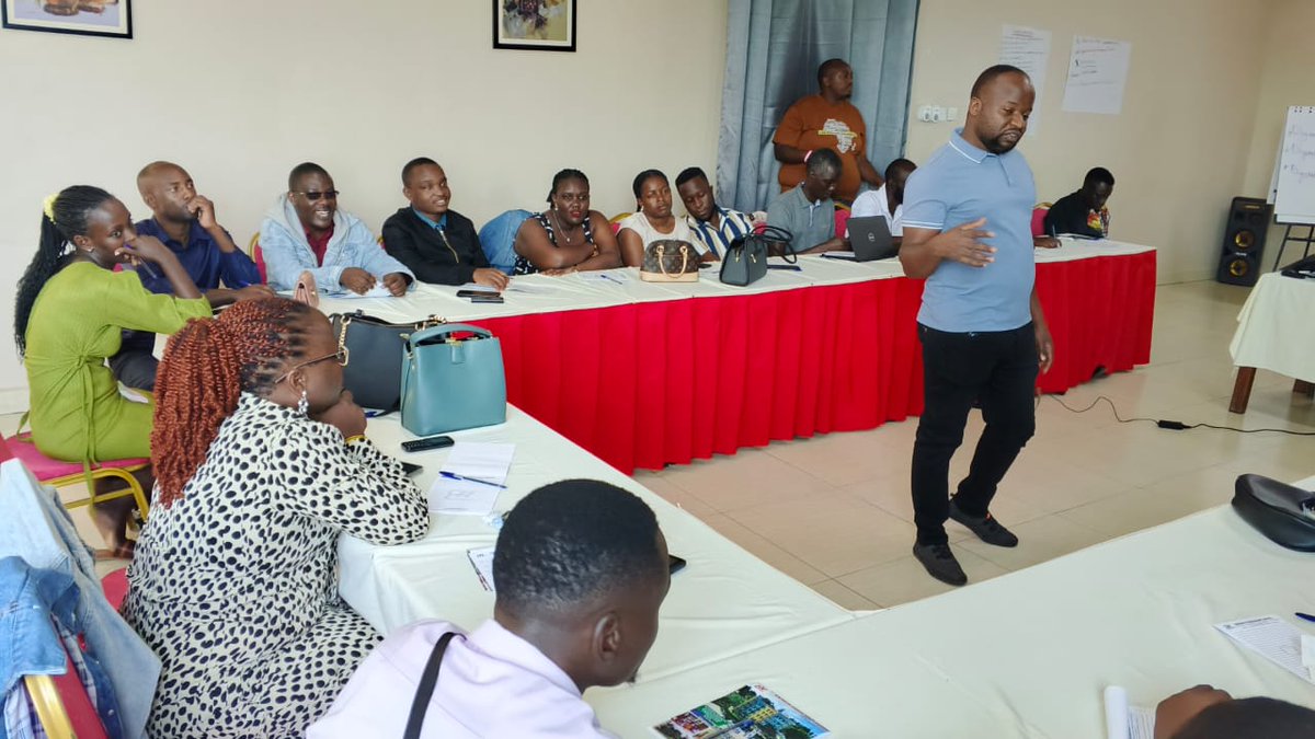 Teamdirect1209's tweet image. Cyber Security Awareness Training by CIPESA Uganda

Today, @cipesaug is conducting a Cyber Security Awareness training aimed at empowering individuals and organizations with the knowledge and skills to stay safe online. 
#CybersecurityAwarenessMonth
#internetFreedomAfrica