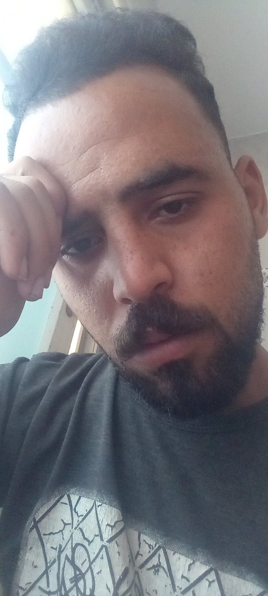 Good morning my friends. It has been more than a month since anyone helped me, and my pregnancy is still the same, 2352Please donate so we can buy a new phone. Please, each person $5, nothing else. 😭😭🙏.