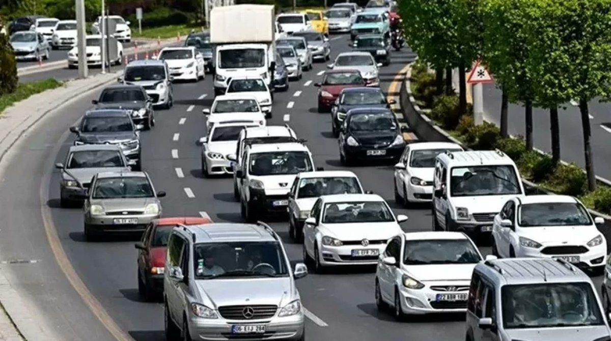 TurkgunGazetesi's tweet image. Yeni trafik cezaları askıya alındı

turkgun.com/gundem/yeni-tr…

#trafik #yasa #paracezası