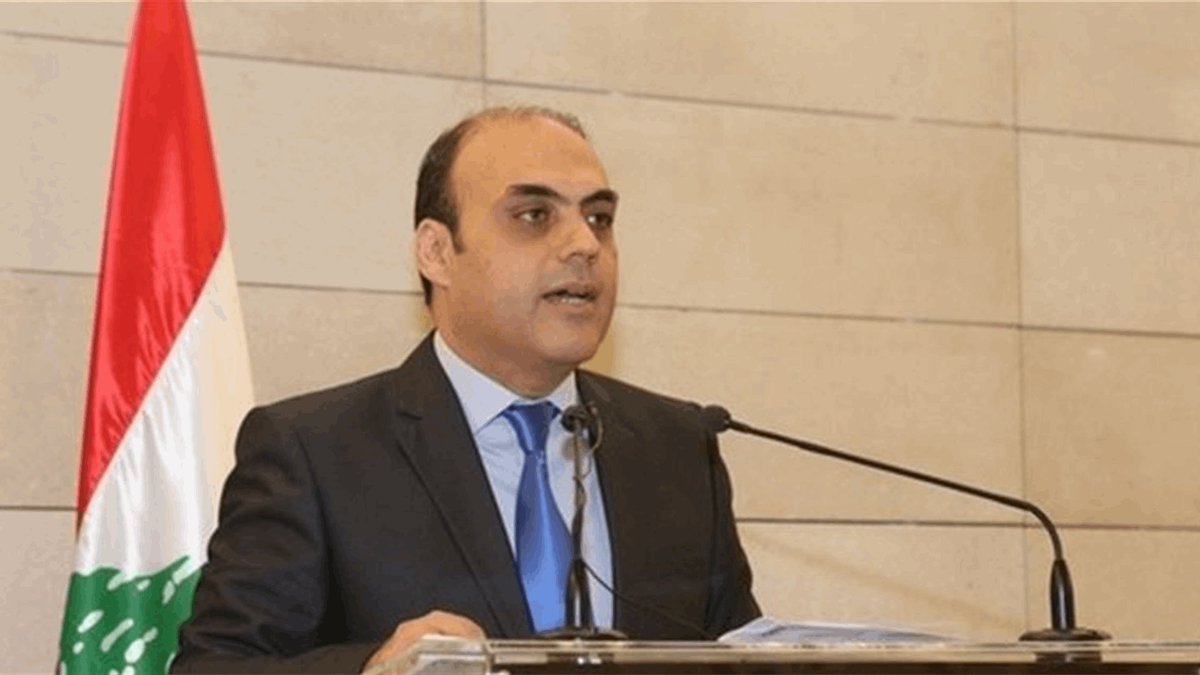 بكل حزن رحل الإعلامي بسام براك تاركًا خلفه فراغًا كبيرًا في قلوب كل الذين عرفوه ورافقوا مسيرته
إنسان راق لا يشبه أحدًا في حضوره وصدقه
برحيله خسر لبنان صوتًا احترم اللغة وكرّم الكلمة وأعطى بسخاء بلا ضجيج
سلام لروحه ولسيرته التي ستبقى تروى كلما ذكرت المصداقية في الإعلام
#بسام_براك