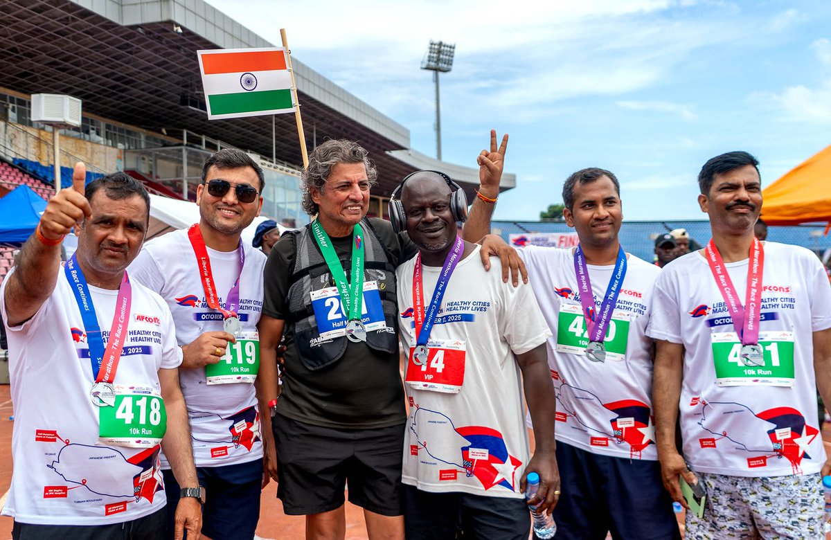 Deputy Minister for Sports, G Andy Quamie, greets Indian nationals at the finish line. Thanks to the AFCONS team for participating. Special thanks to Roop Betala (in black) who traveled all the way from India to take part in our half marathon!

Photo by Dah Me Take It Photography
