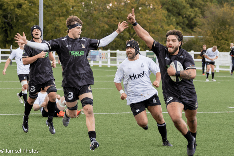 Match report: Big win keeps Colchester top #Pitchero
colchesterrugby.co.uk/news/match-rep…