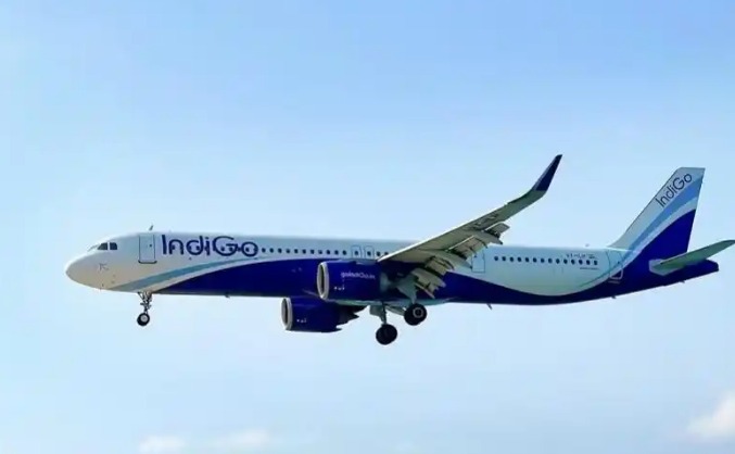 ChinaSpox_India's tweet image. 27 अक्टूबर की सुबह, इंडिगो एयरलाइन्स की उड़ान 6E 1703 चीन के दक्षिणी शहर गुआंगज़ौ के बाईयुन अंतर्राष्ट्रीय हवाई अड्डे पर सुरक्षित पहुँची। भारतीय मित्रो, चीन की यात्रा पर आपका स्वागत है!
On the morning of October 27, IndiGo Airlines flight 6E1703 arrived at Guangzhou, China safe…