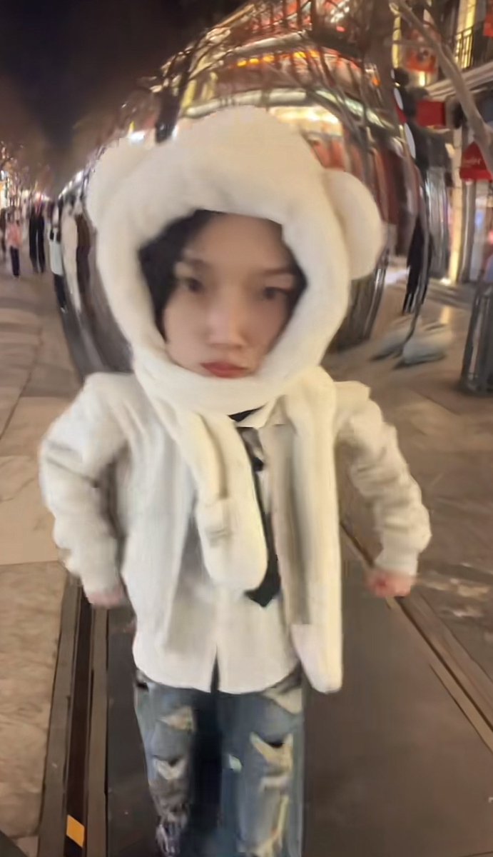 ทอนอบัส ✨ (@lulooyayaa) on Twitter photo 