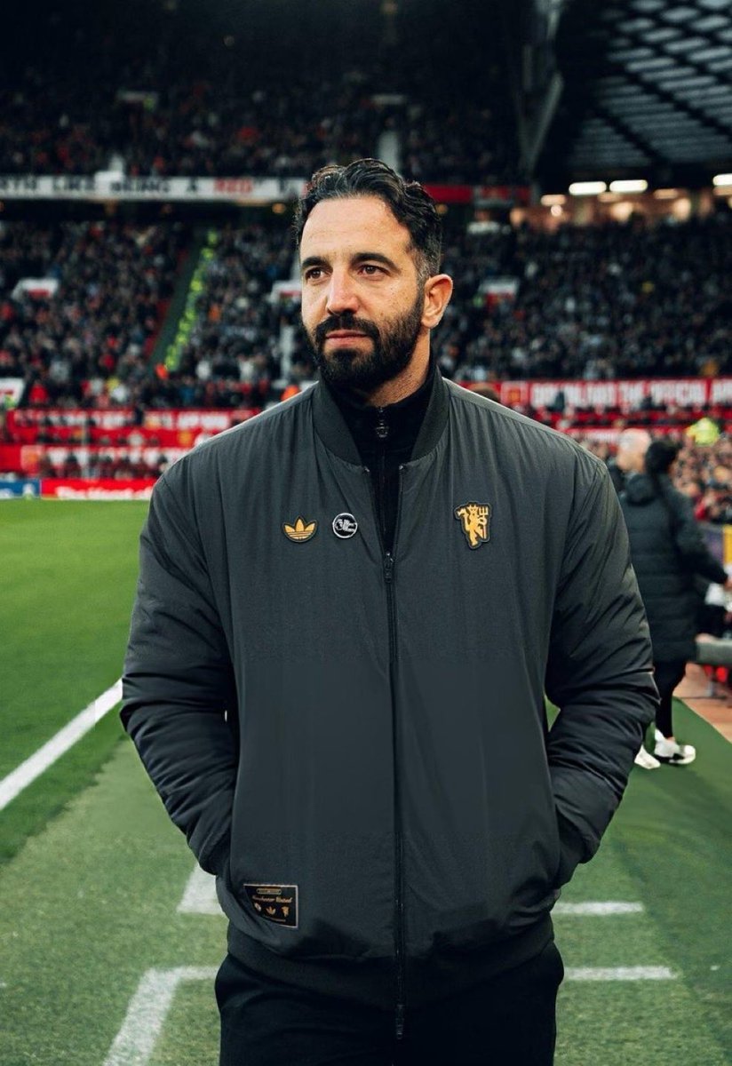 FrankEra_'s tweet image. After GW9 in 24/25, Manchester United had 11 points.

After GW9 in 25/26, Manchester United have 16 points.

Manchester United have already faced Liverpool, Manchester City, Arsenal and Chelsea.

Progress. 🧠🇵🇹